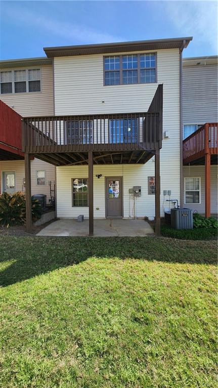 528 Lantern Wood Drive