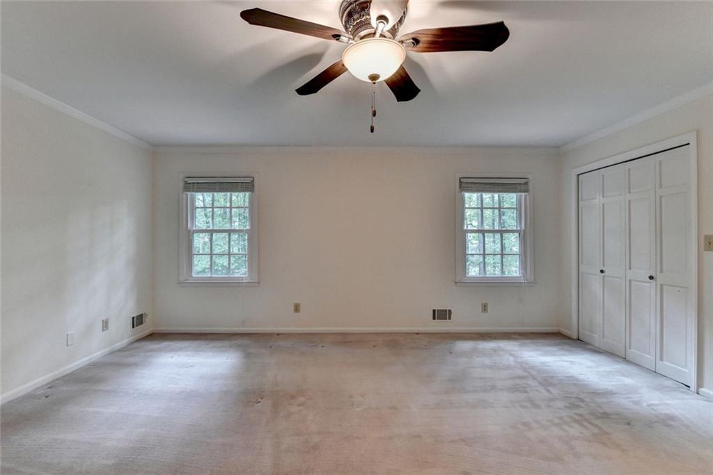 5507 Martina Way, Dunwoody, Georgia image 32