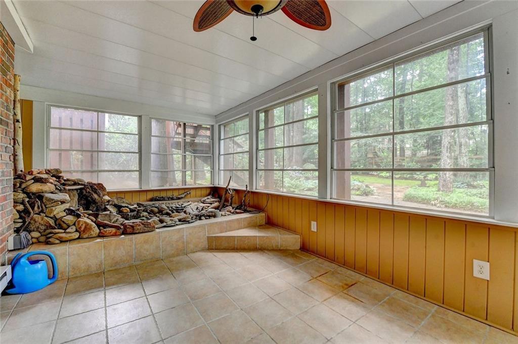 5507 Martina Way, Dunwoody, Georgia image 40
