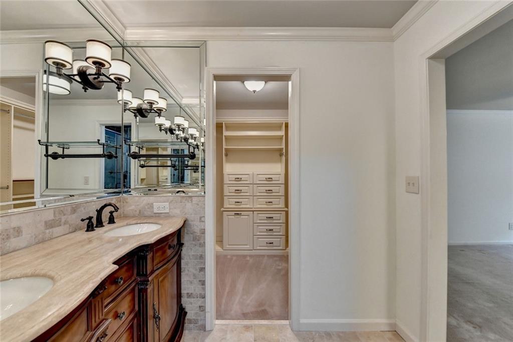 5507 Martina Way, Dunwoody, Georgia image 28