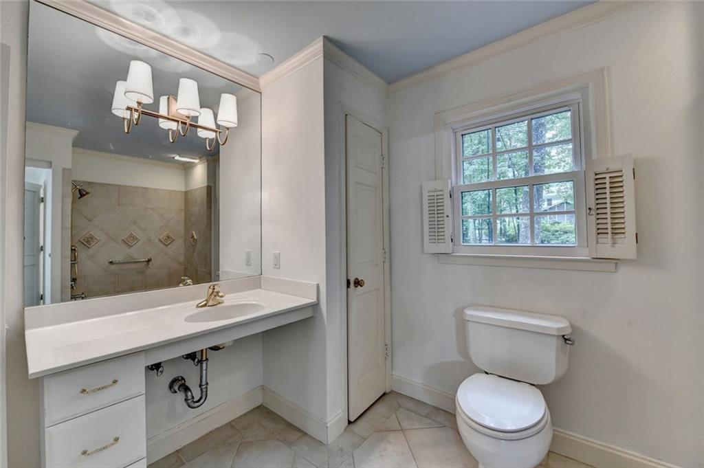 5507 Martina Way, Dunwoody, Georgia image 23