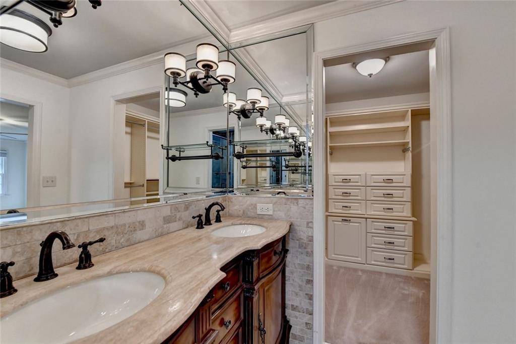 5507 Martina Way, Dunwoody, Georgia image 27