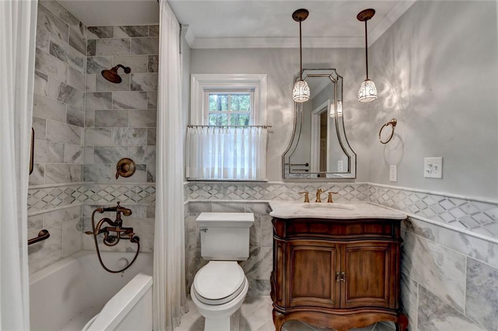 5507 Martina Way, Dunwoody, Georgia image 33