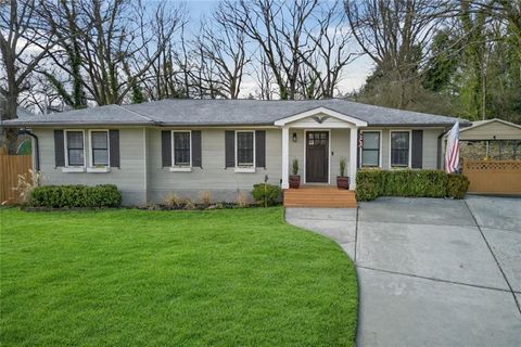 Photo of 1500 Waltham Place SE, Atlanta, GA 30316 (MLS # 7718862)