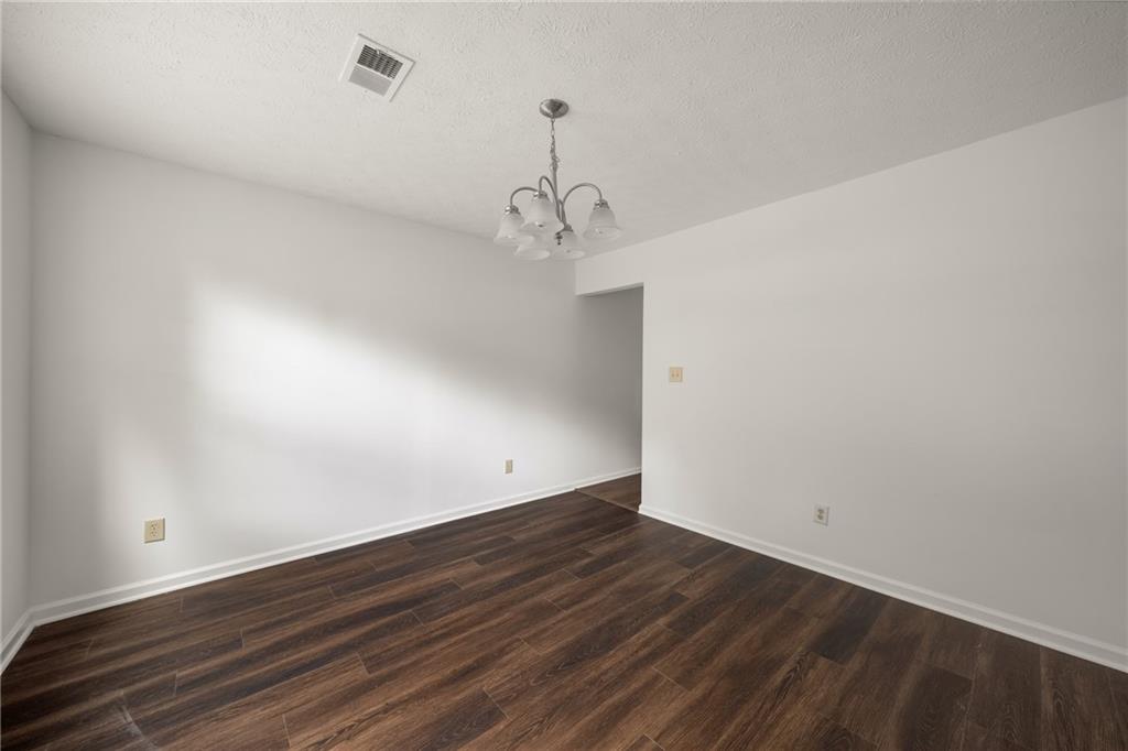 1210 Ling Way