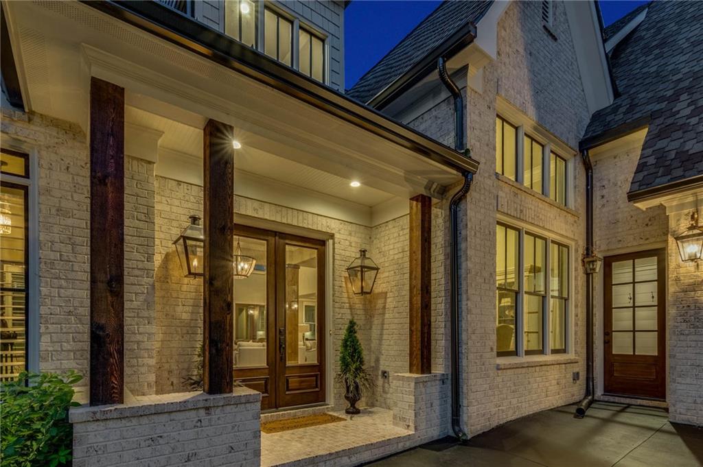 10 Peninsula Way