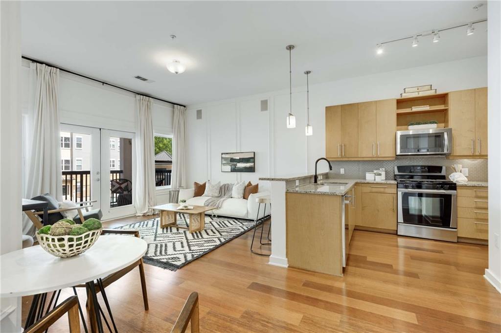 870 Inman Village Parkway NE 305