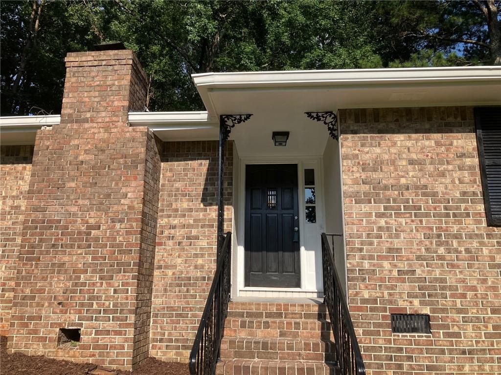 470 Ovara Court, Stone Mountain, Georgia image 2