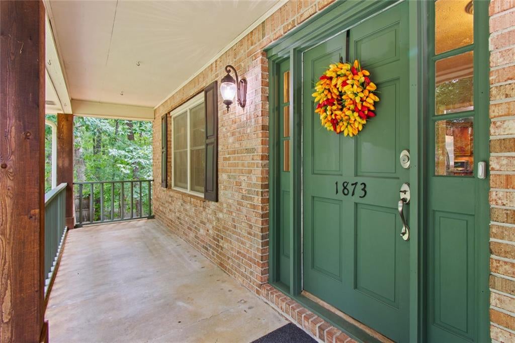 1873 RAINTREE Court