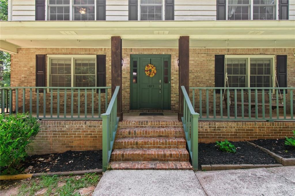 1873 RAINTREE Court
