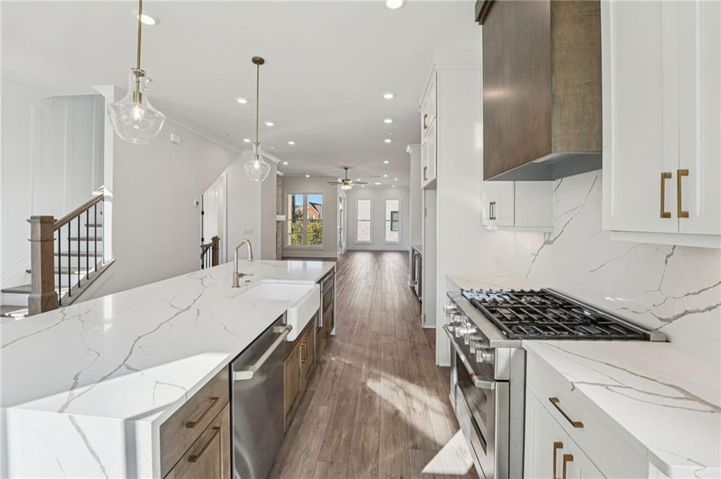 Towns on Thompson - Residential