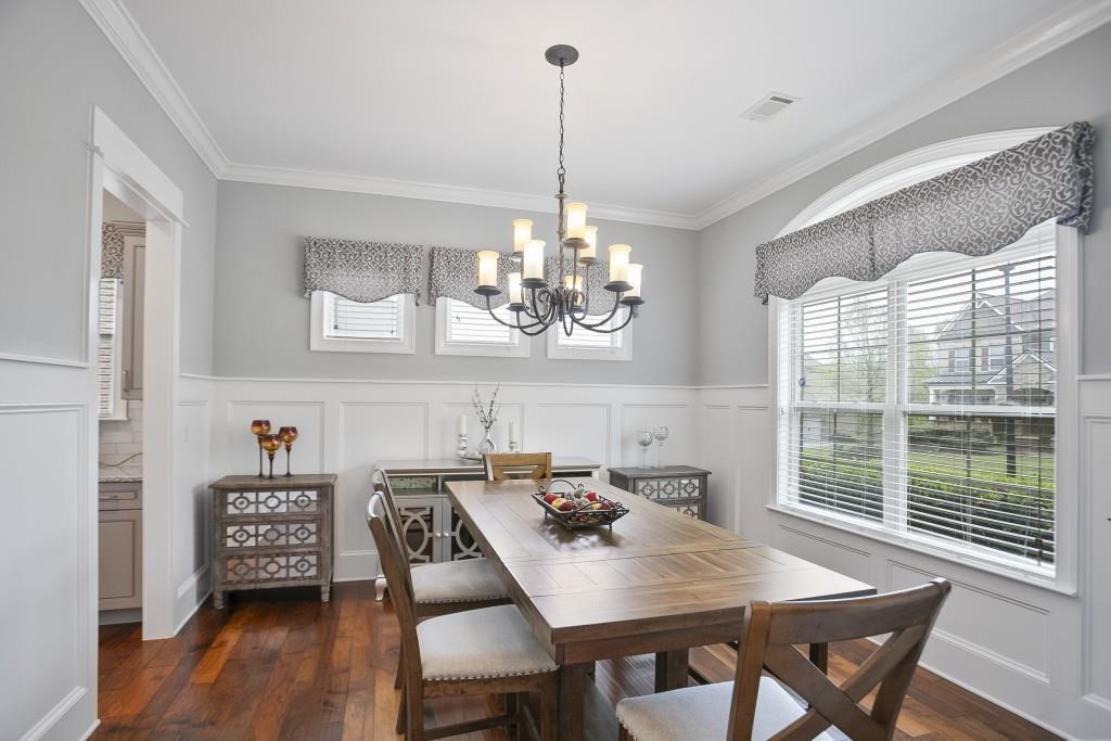 5950 Thoroughbred Way