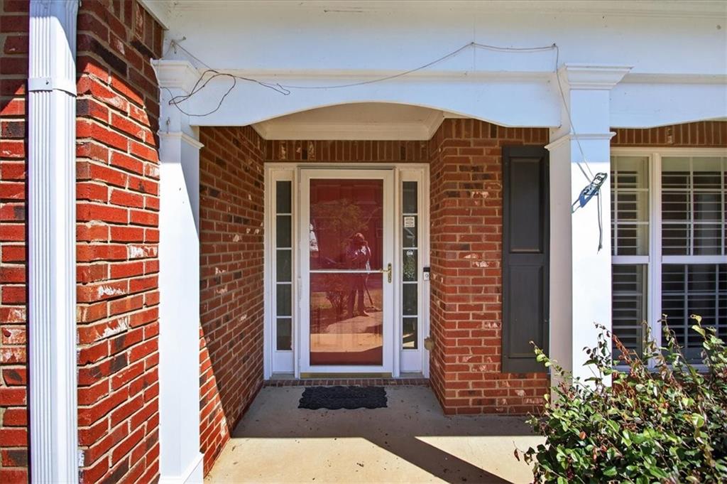 151 Bent Ridge Drive S