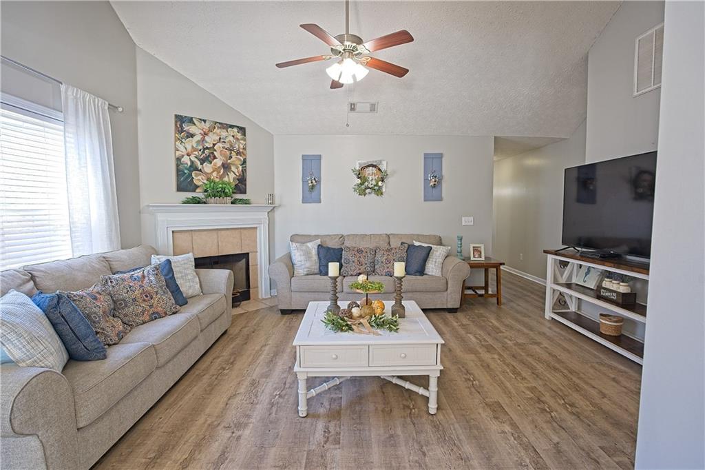 2313 Sugarleaf Trail