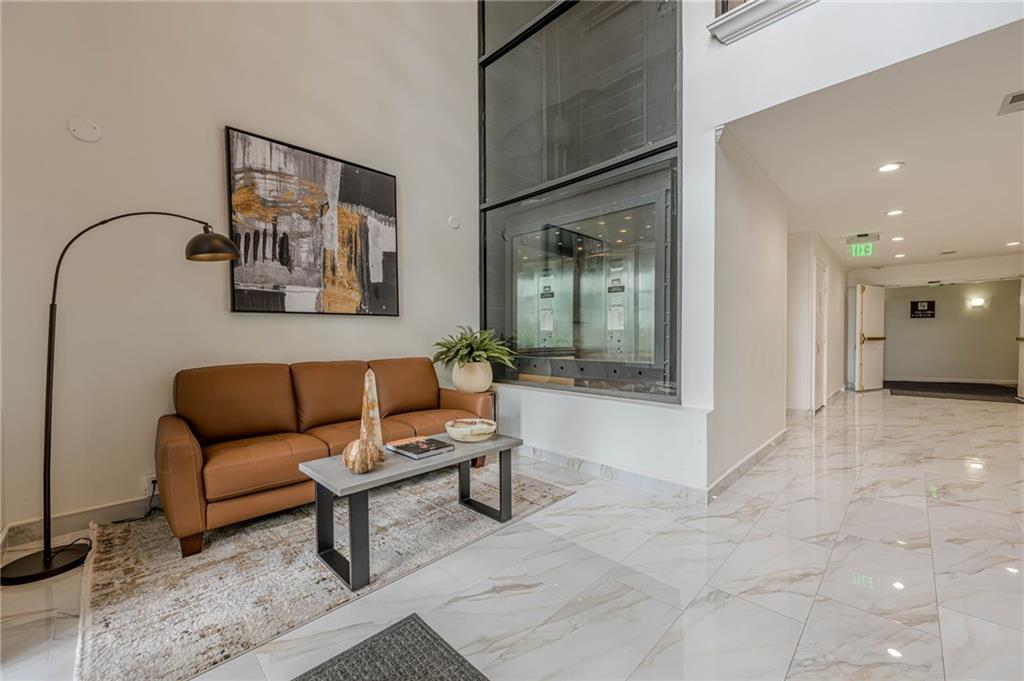 1118 Pine Heights Drive