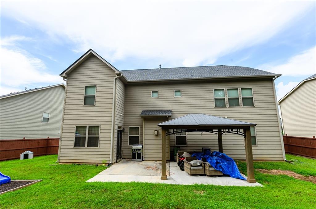 8137 Nolan Trail