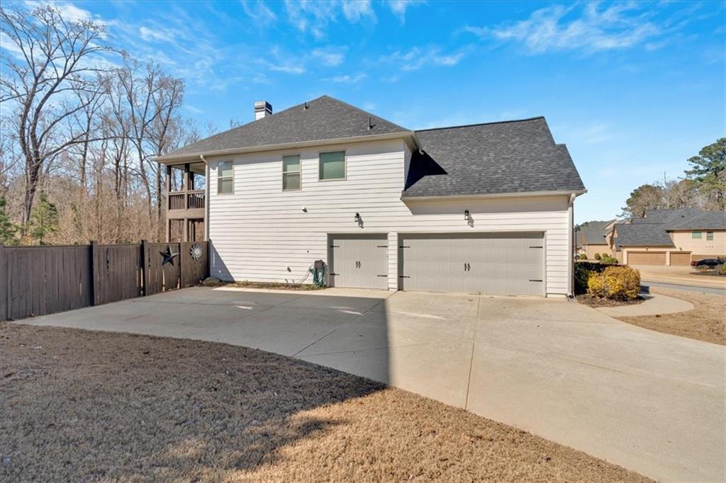 138 Lakestone Parkway