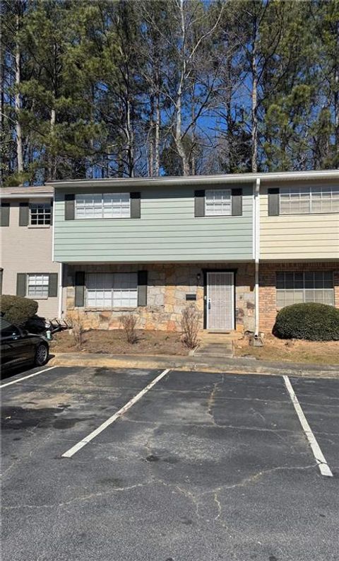 Condo For Sale - 4701 Flat Shoals Road #41G<br/> Union City, GA 30291