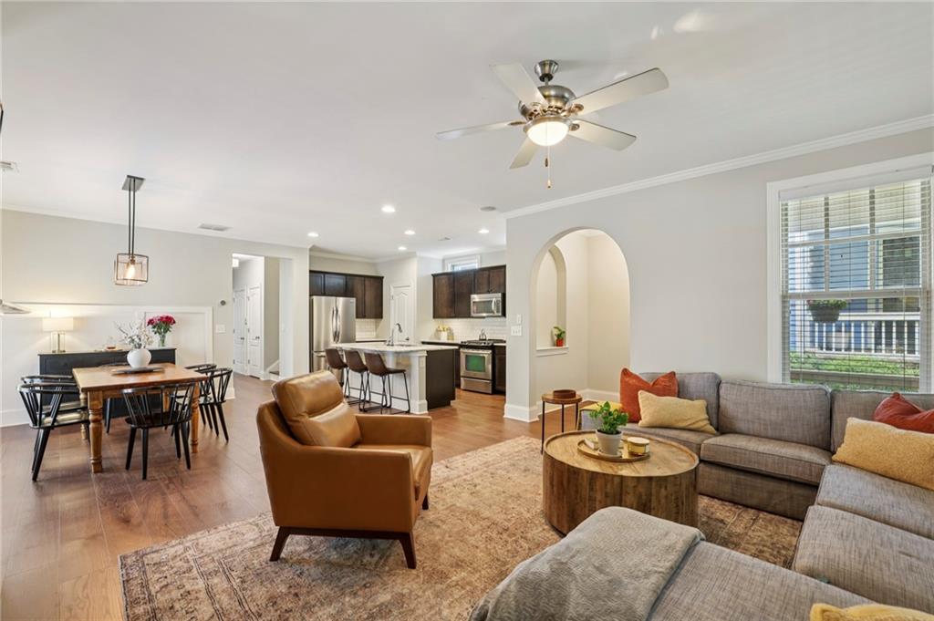 996 Flotilla Drive SE