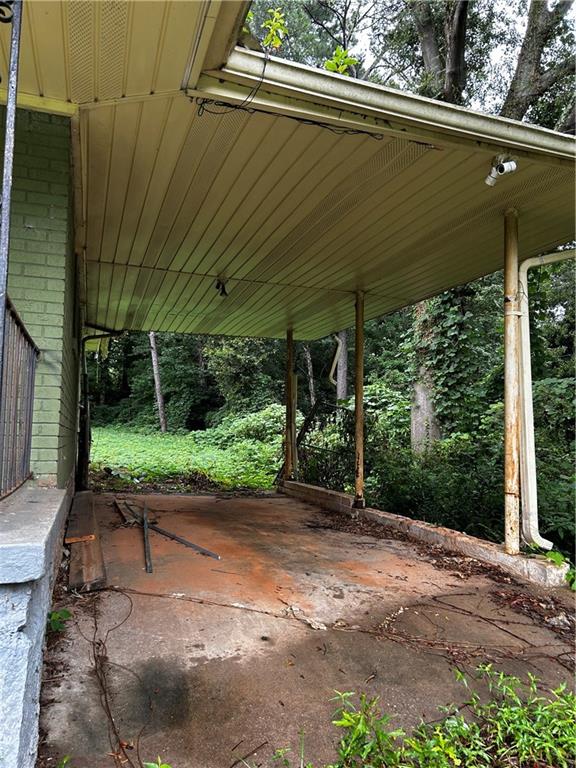 2332 Pinewood Drive