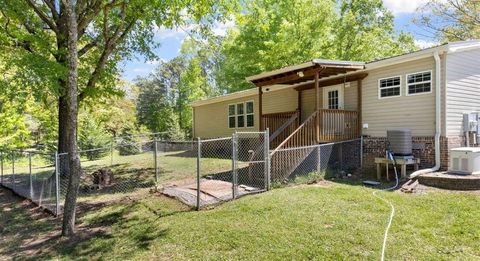 A home in Cedartown