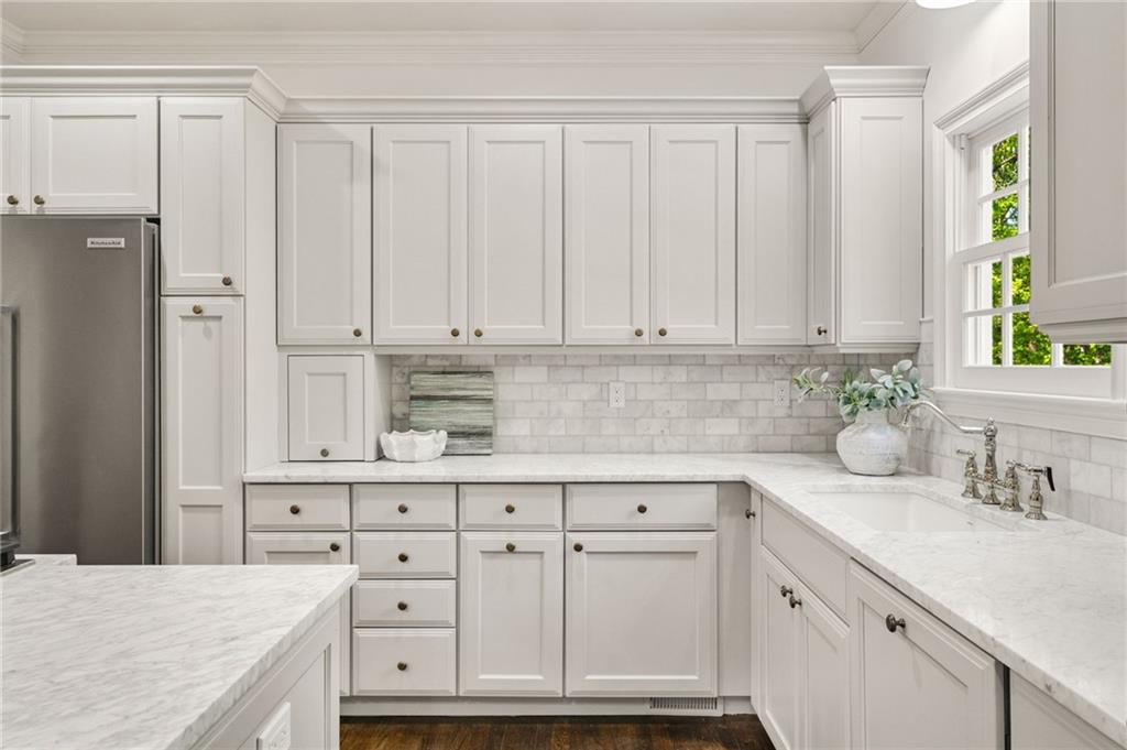 4477 Jett Road, Atlanta, Georgia image 11