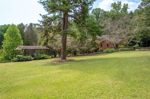 A home in Powder Springs