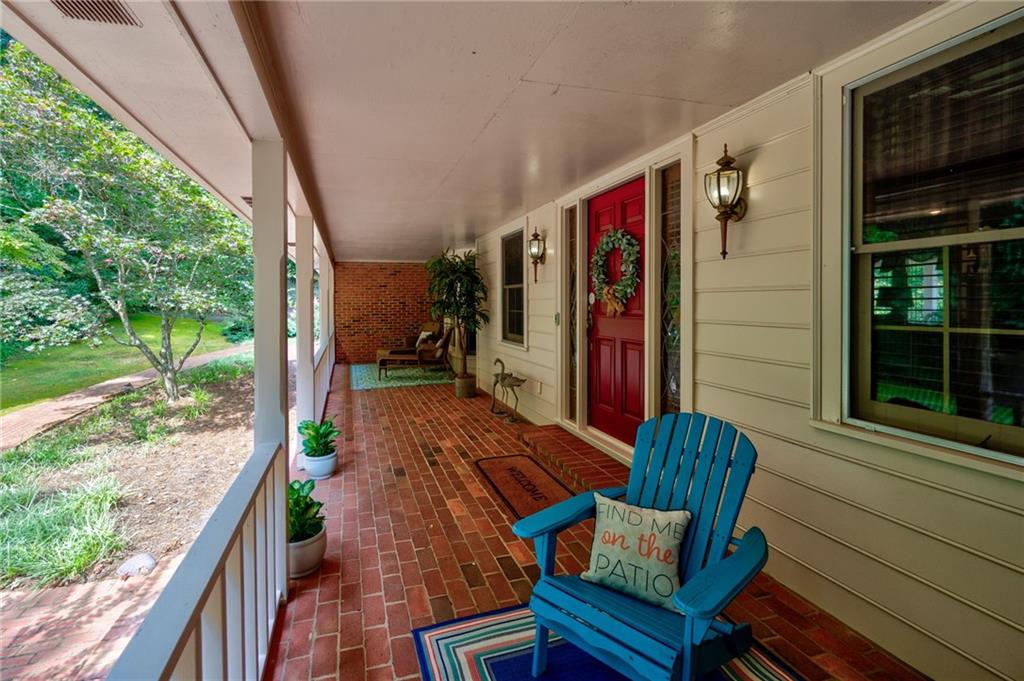 1827 Lost Mountain Road