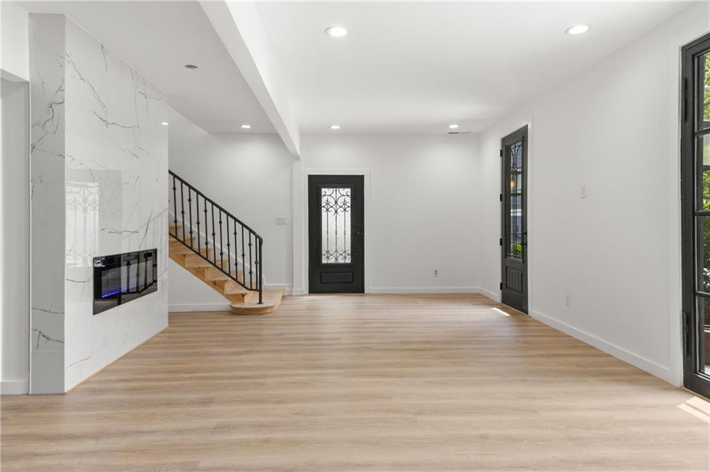 East Lake - Residential