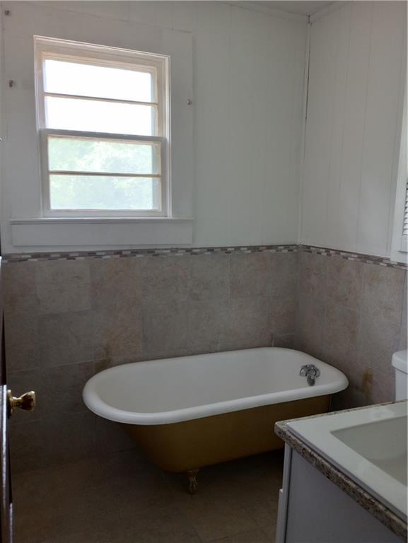 305 Wolfe St, Dublin, Georgia image 6