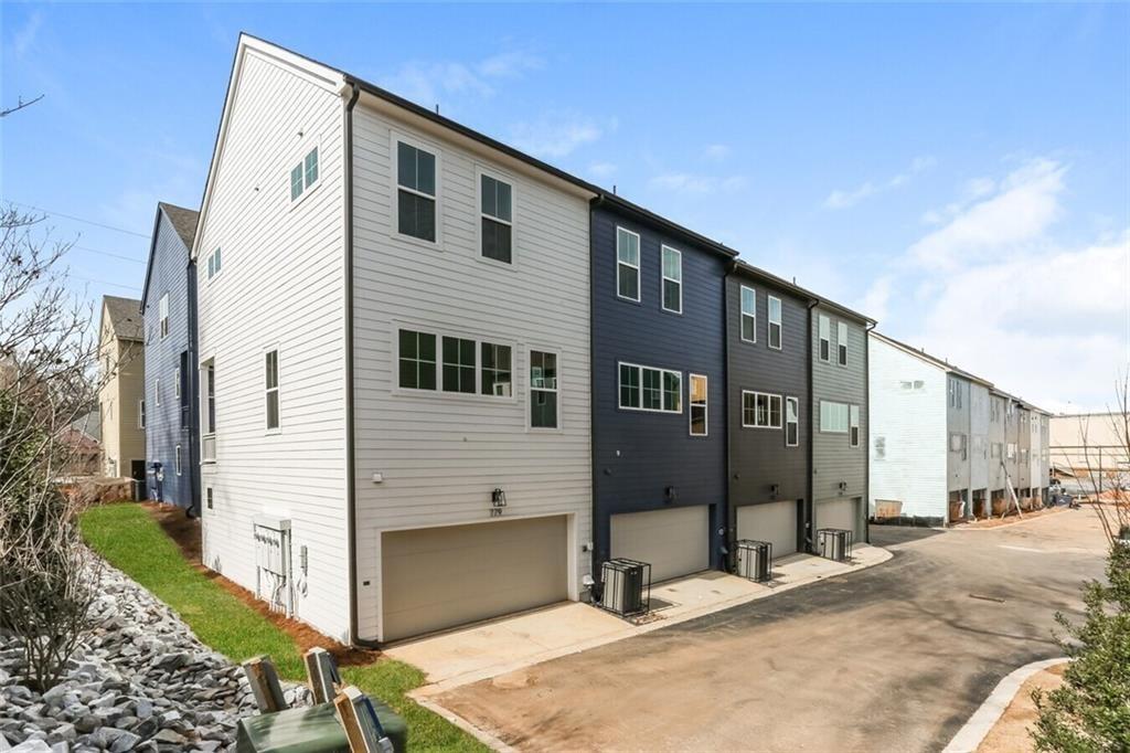 776 Metropolitan Parkway SW 2B
