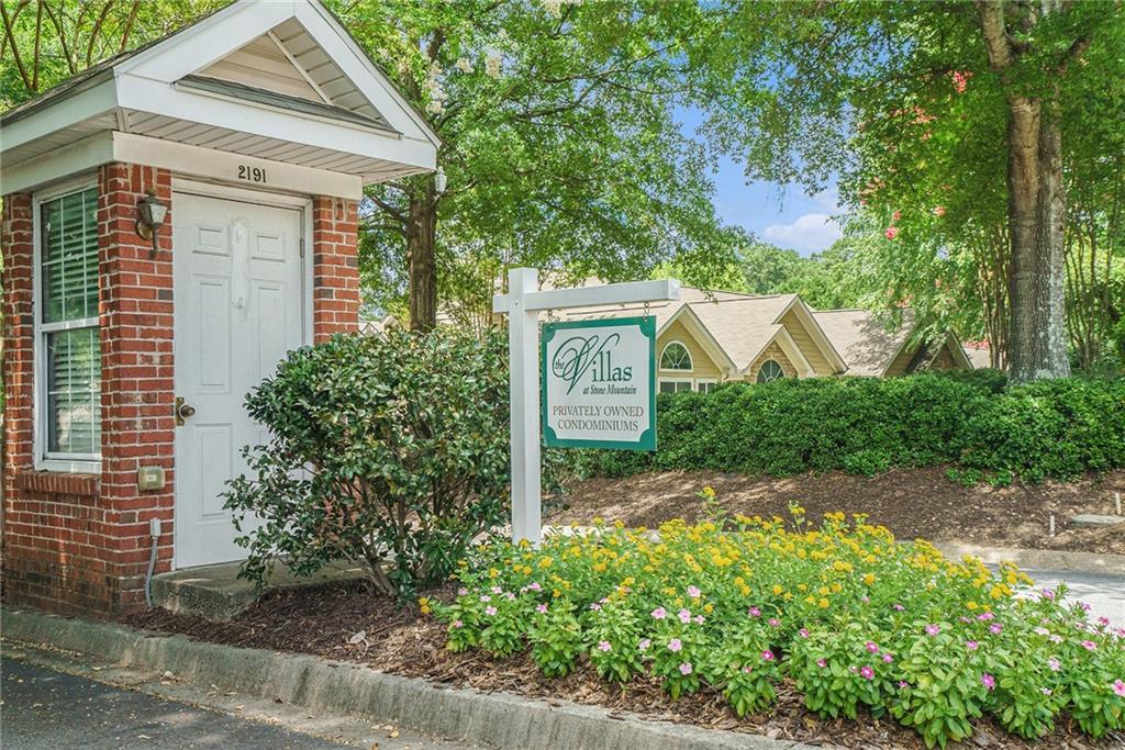 2191 Rockbridge Road 2204