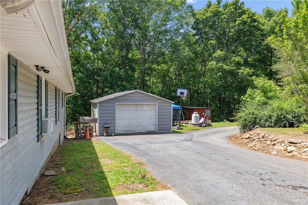 1780 Wynn Lake Road, Alto, Georgia image 2