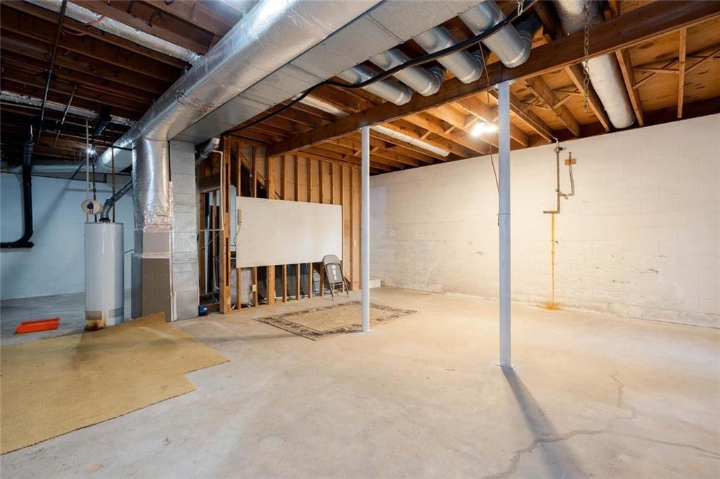 Seven Springs - Residential Lease