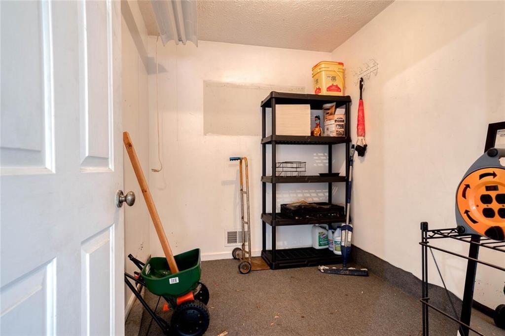 Seven Springs - Residential Lease