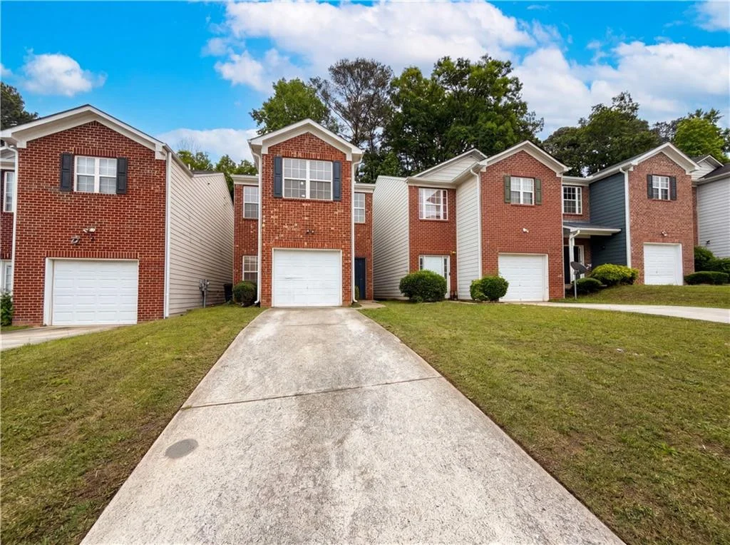 5080 Windsor Forrest Lane