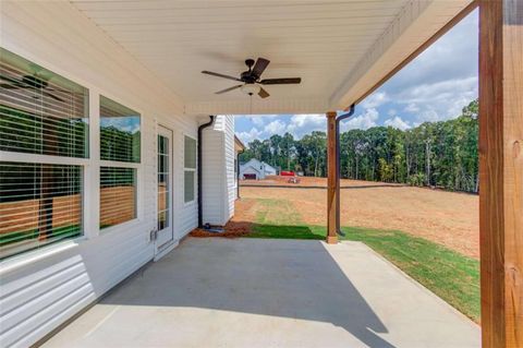 A home in Carnesville