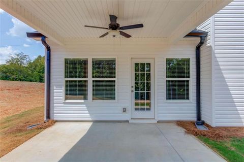 A home in Carnesville