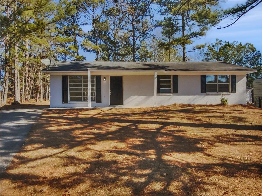 9129 Bent Pine Court, Covington, Georgia image 1