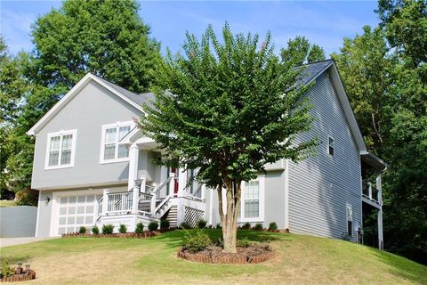 A home in Flowery Branch