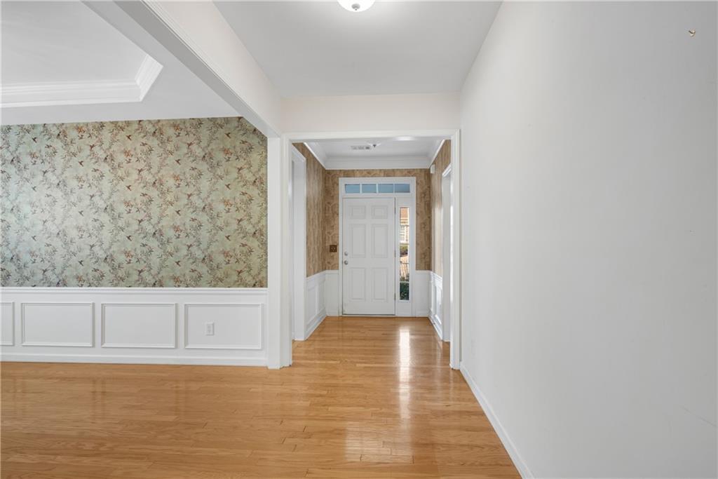 132 Churchcliff Drive