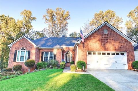1605 Cheshire Court Lawrenceville GA 30043