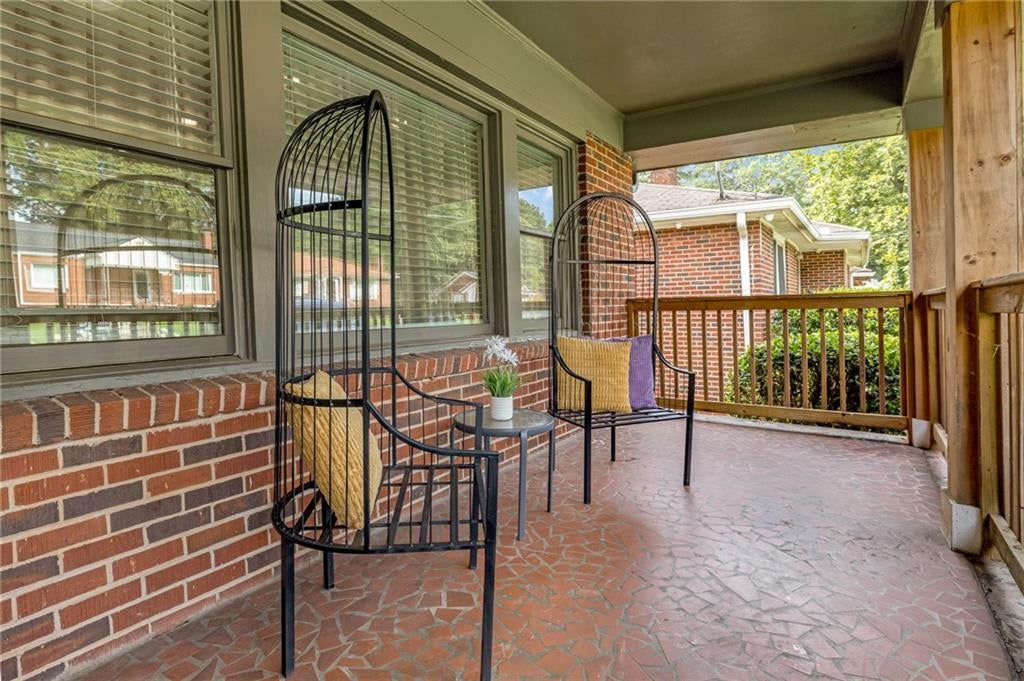94 Chappell Road SW