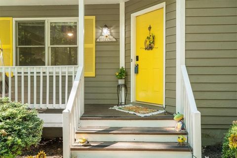 A home in Dawsonville