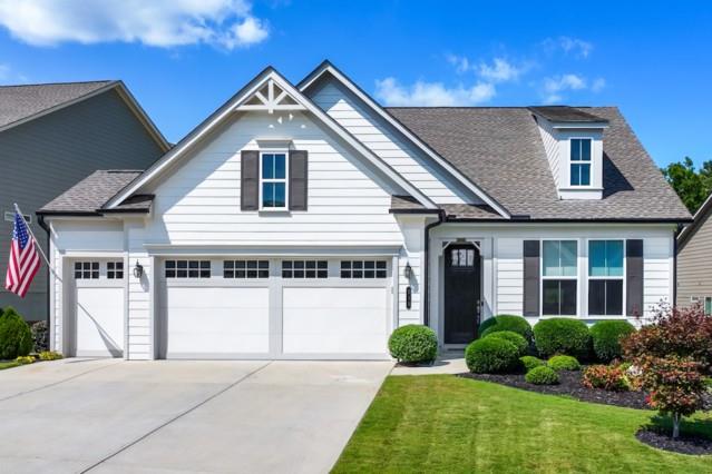 215 Silver Court