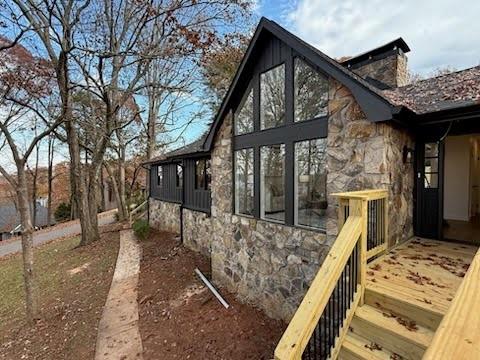 4225 Twin Rivers Drive