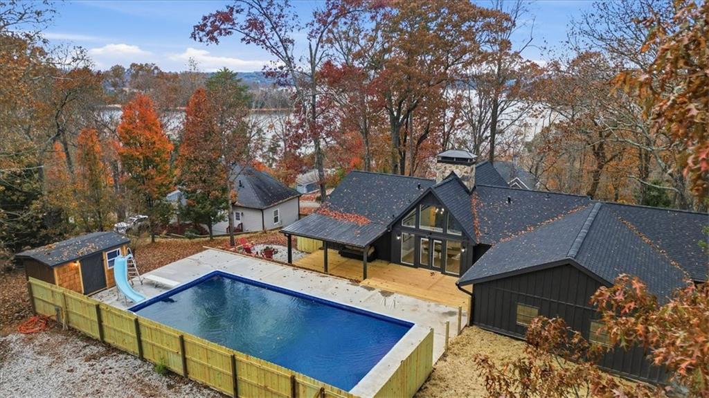 4225 Twin Rivers Drive