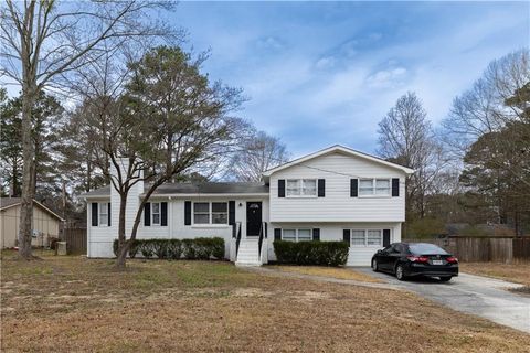 Homes For Sale - 3710 Hopkins Road<br/> Cobb County, Powder Springs, GA 30127