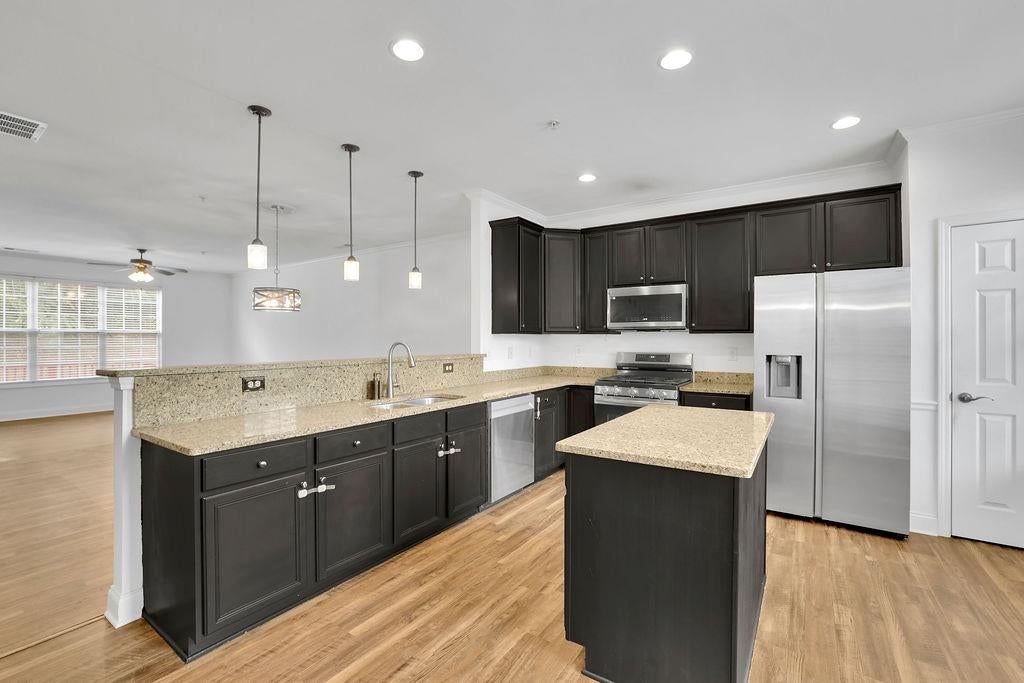 526 Williamson St SE 375