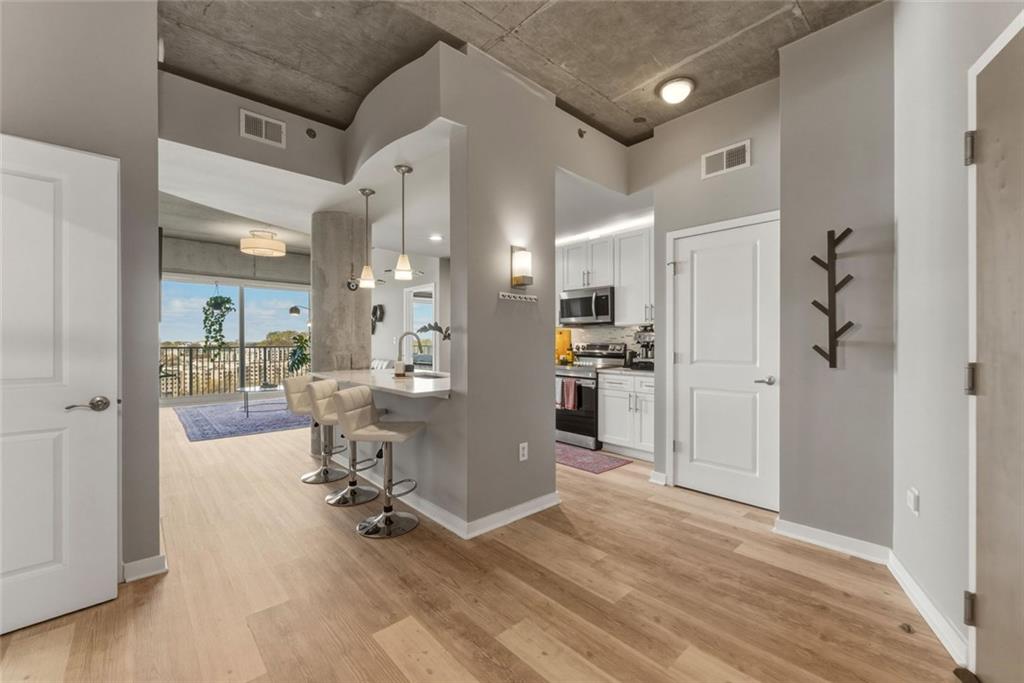 361 17th Street NW 1324